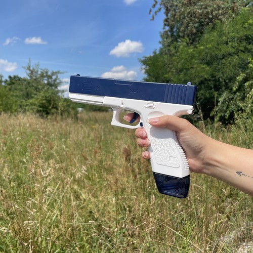Unikátna automatická vodná pištoľ